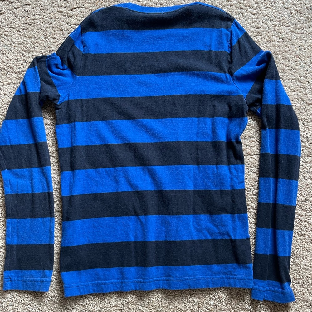 Abercrombie kids extra large muscle striped long sleeve tee
